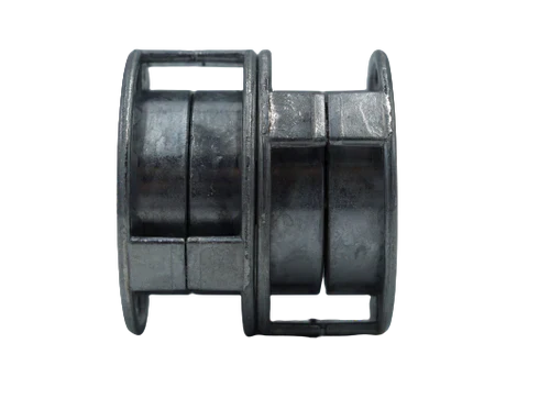 MONTI Adapter-System Screw for Connecting Two Brushes, 23 mm