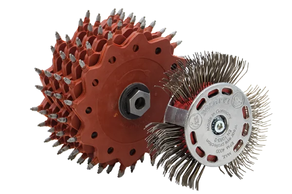 Usuwaj Tercoo®, profiluj Bristle Blaster®
